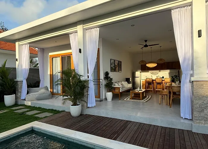 Omaira Villa Satu, Private Ice Bath