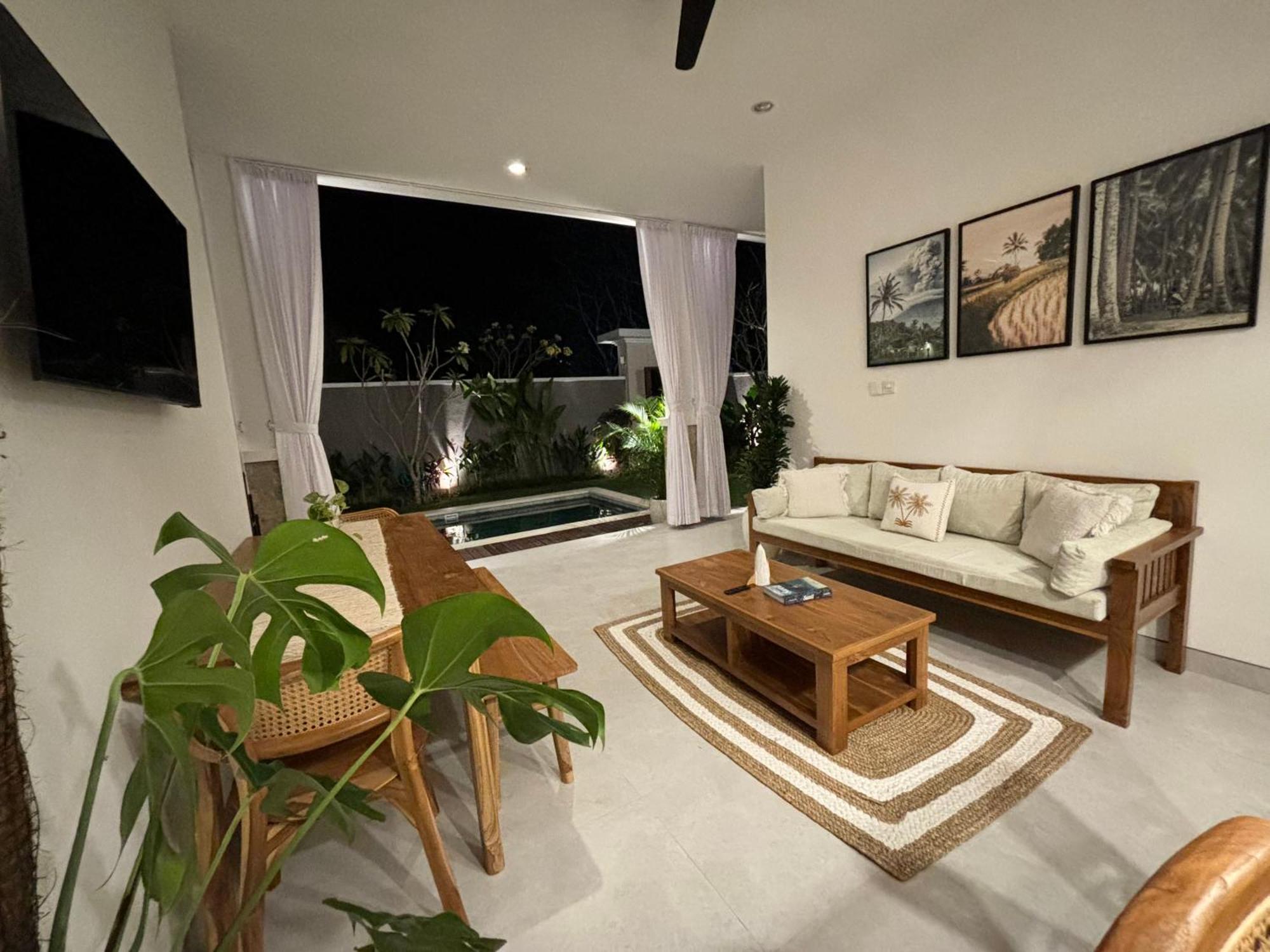 Omaira Satu, Private Ice Bath Villa